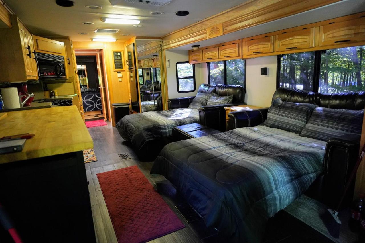 3E *Glamping At Treasure Lake* 杜波依斯 外观 照片